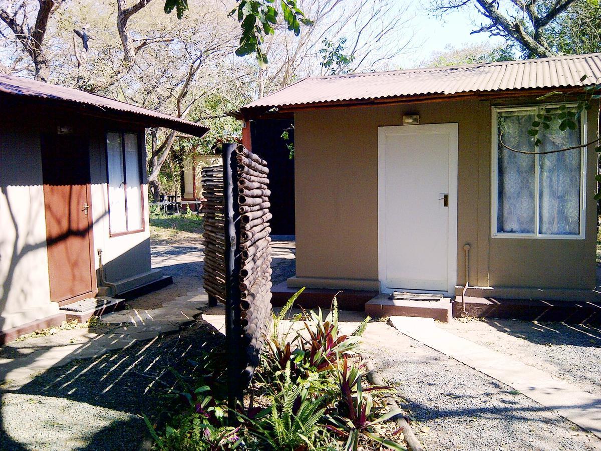 Villa Isinkwe Bush Camp Hluhluwe Exterior foto